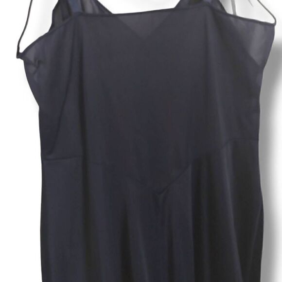 Vanity Fair Vtg Womens Navy Full Slip Nylon Sz Small 32 Below Knee 60s 70s - Picture 3 of 10